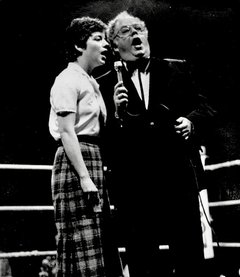 DONNA sings National Anthem with Mr O Canada